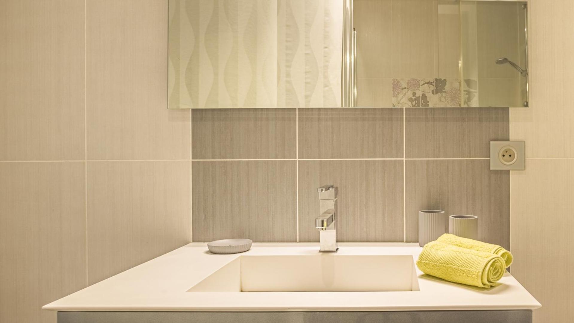 Apartament Le Balcon Troyen - Proche Hypercentre - 4 Pers. Troyes Zewnętrze zdjęcie